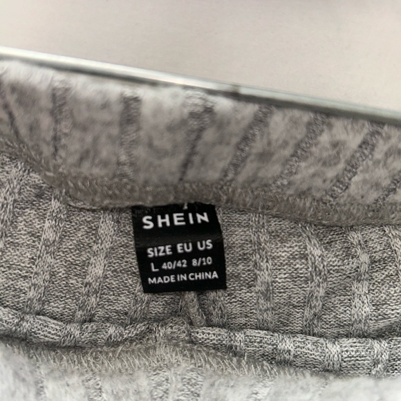 NWT. Women's Bandeau Top And Flare Pants Casual Set - Picture 4 of 6